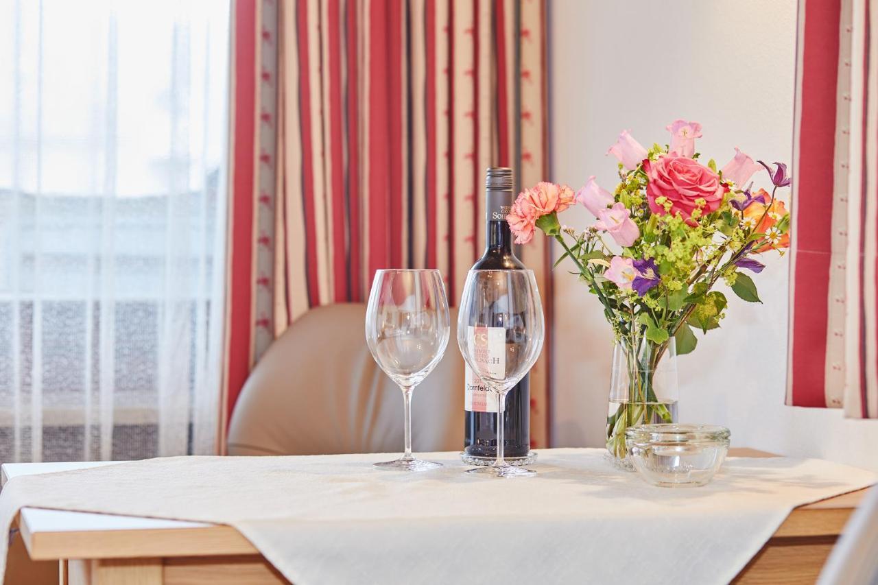 Gaestehaus Flora Reit im Winkl Esterno foto