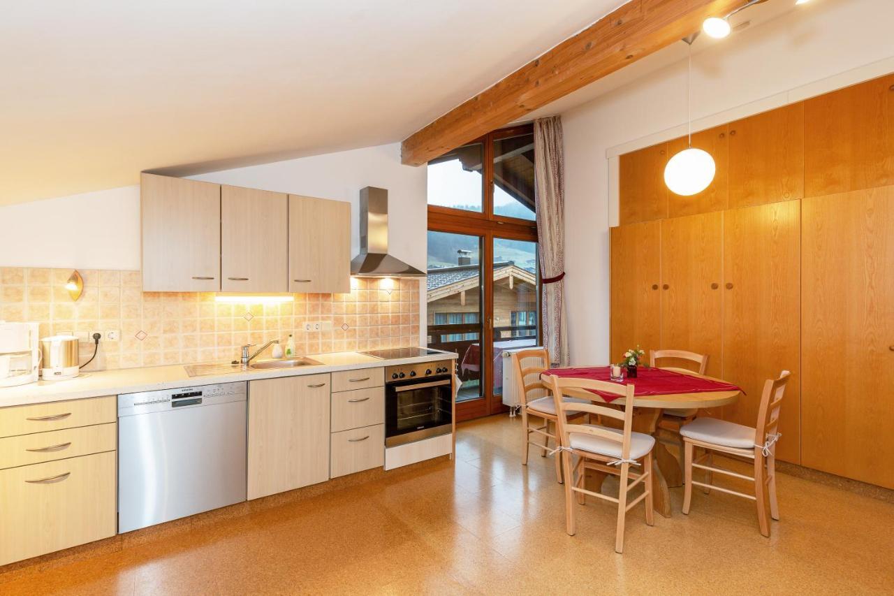 Gaestehaus Flora Reit im Winkl Esterno foto
